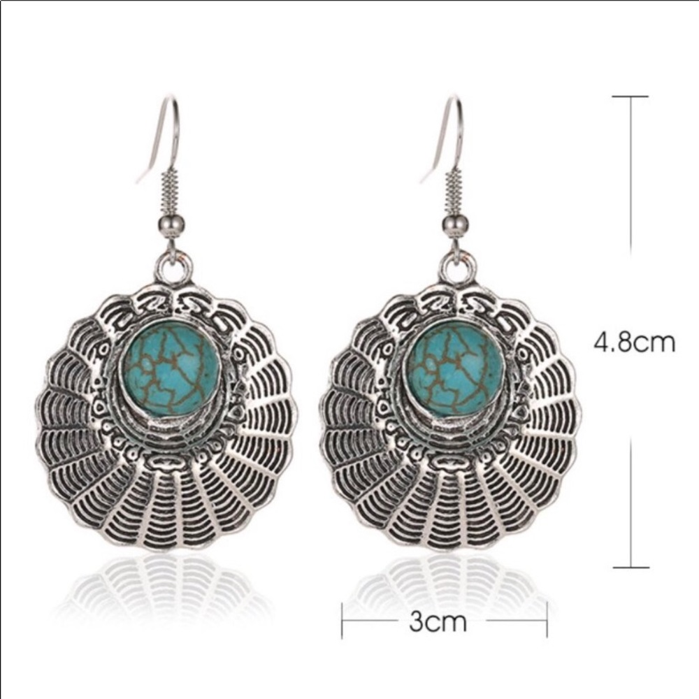 Faux Turquoise Silver Tone - Picture 4 of 4